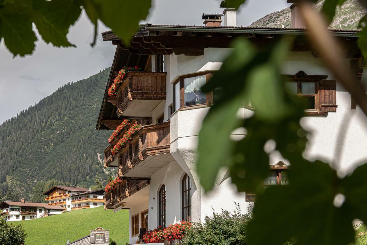 Landhaus Panorama Berwang Exterior foto